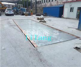 3*14米電子汽車(chē)衡安裝|保定100噸電子地磅廠(chǎng)家