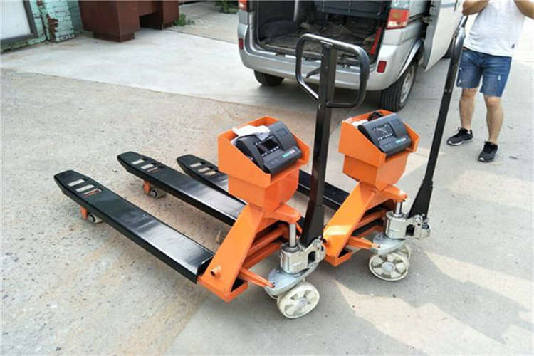 簡(jiǎn)述電子叉車(chē)秤使用前檢查項目