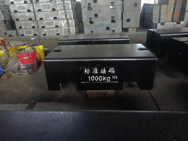 1噸鑄鐵砝碼工廠需要定時做校準嗎?